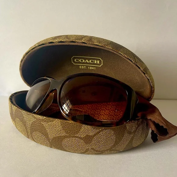 Coach | Accessories | Coach Madeline Tortoise Sunglasses  display picture 3